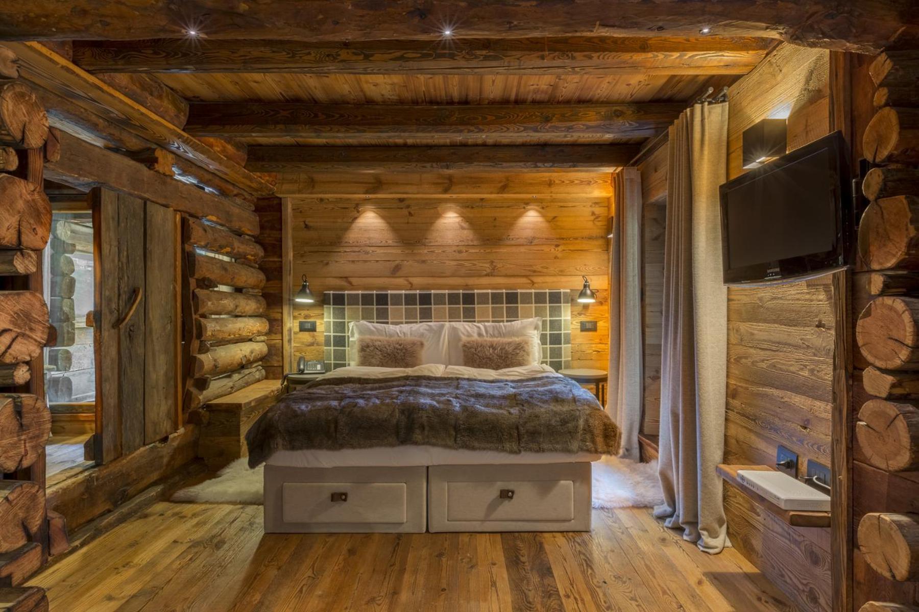Hotellerie De Mascognaz Champoluc Extérieur photo